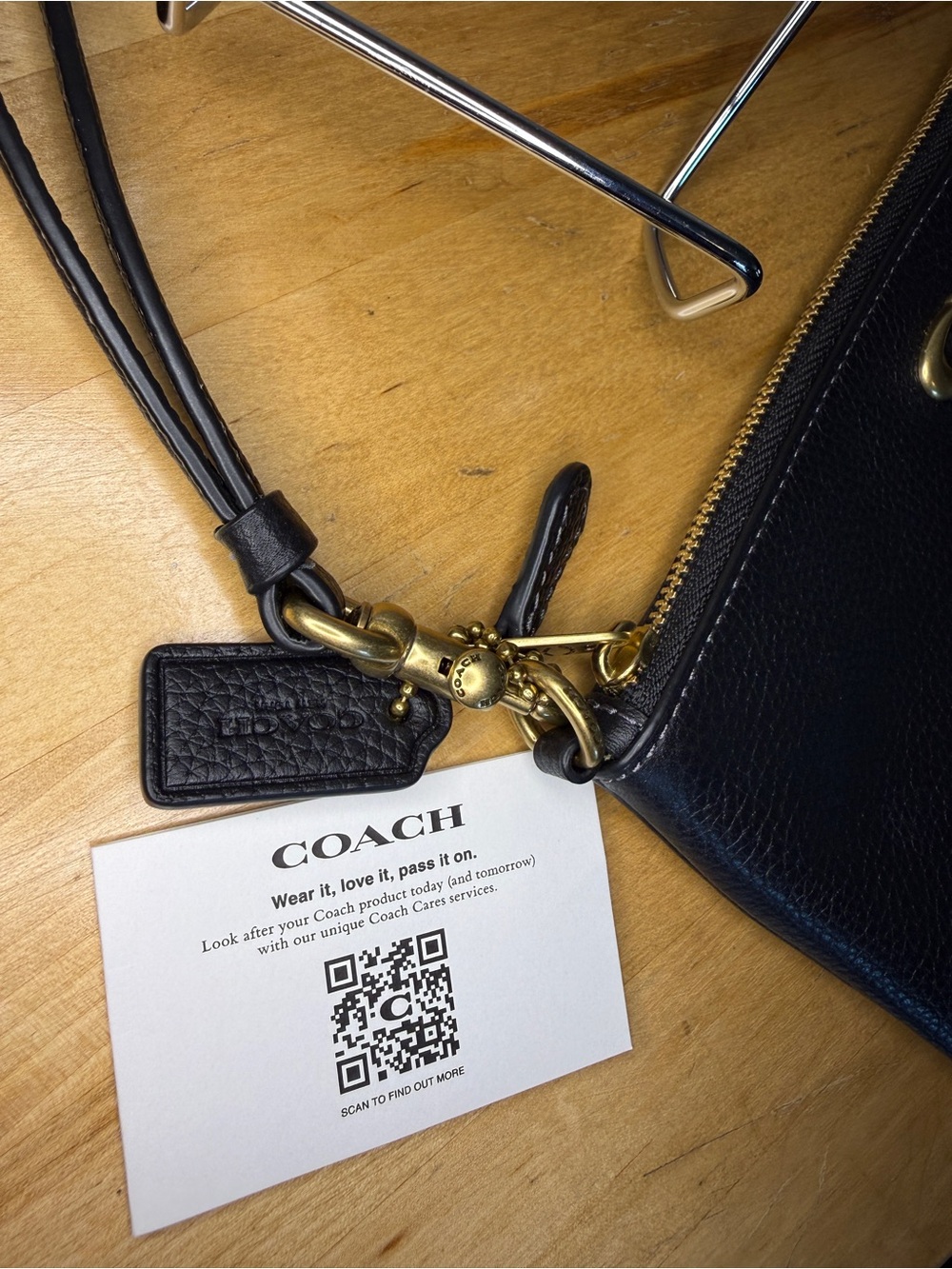 Coach Black Pebbled Leather Wristlet with Gold Hardware - Picture 4 of 10
